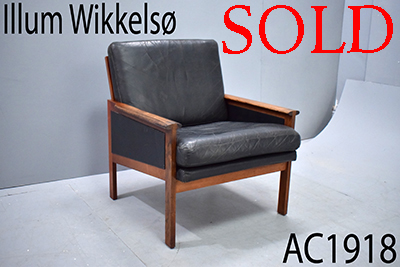 Capella chair in black leather | Illum Wikkelsoe