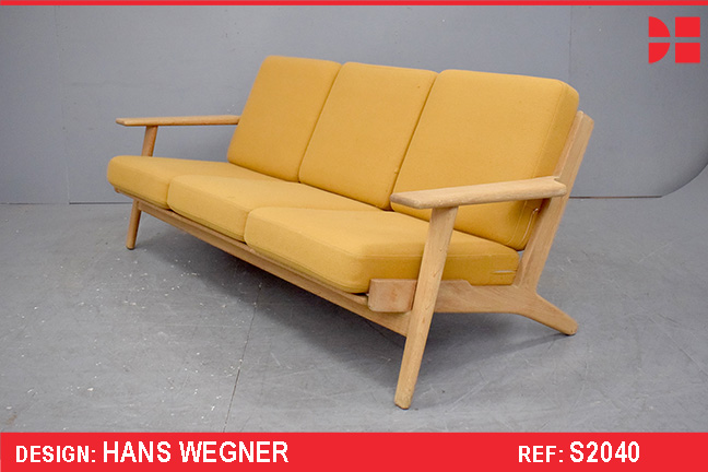 Vinatge oak frame 'Plank' sofa model GE290/3 | Hans Wegner