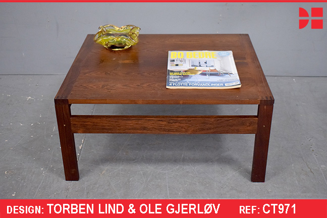Vintage rosewood square top coffee table | Moduline