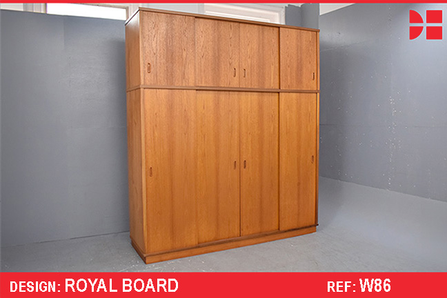 Vintage double layer 4-door wardrobe in teak | Royal Board