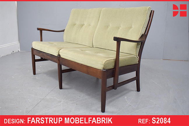 2 Seater solid beech frame sofa with dark stain finish | Farstrup Mobelfabrik