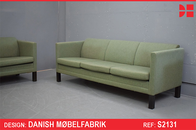 Box frame 3 seater sofa in green upholstery | Danish Mobelfabrik