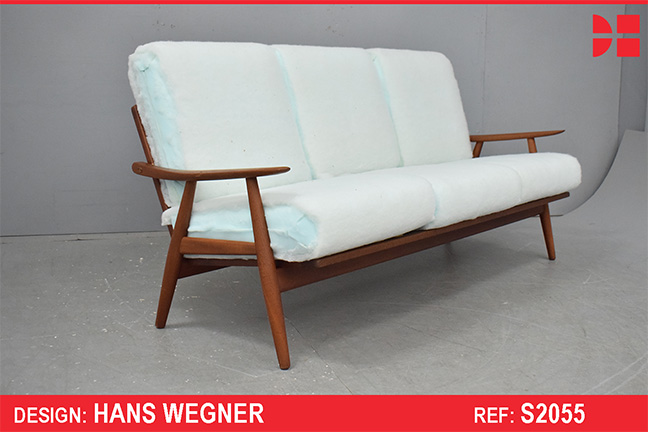 Hans Wegner vintage teak sofa - GETAMA GE270