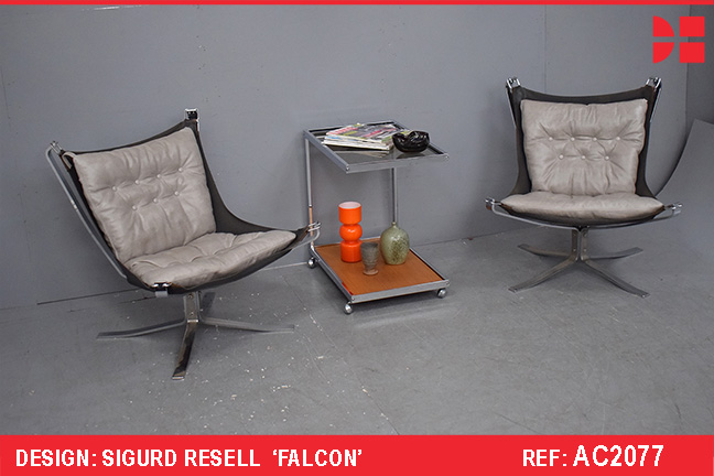 Vintage chrome FALCON chair with new grey leather cushion - Sigurd Resell